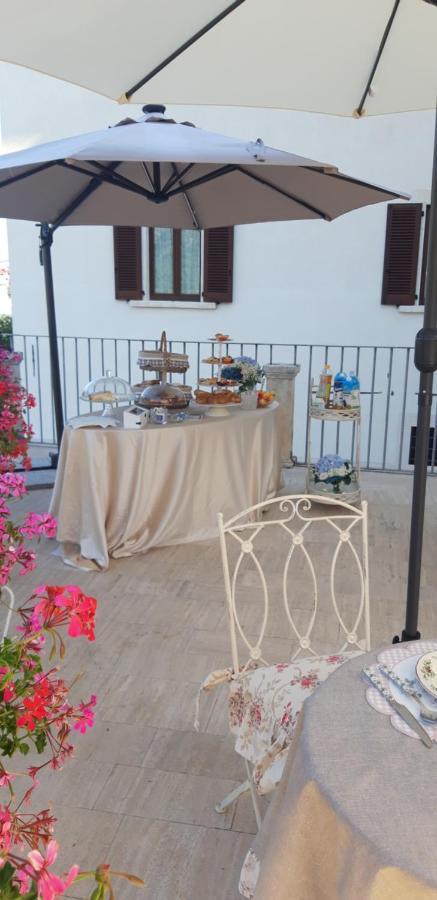 Bed and Breakfast Palazzo Palitti Roio Экстерьер фото